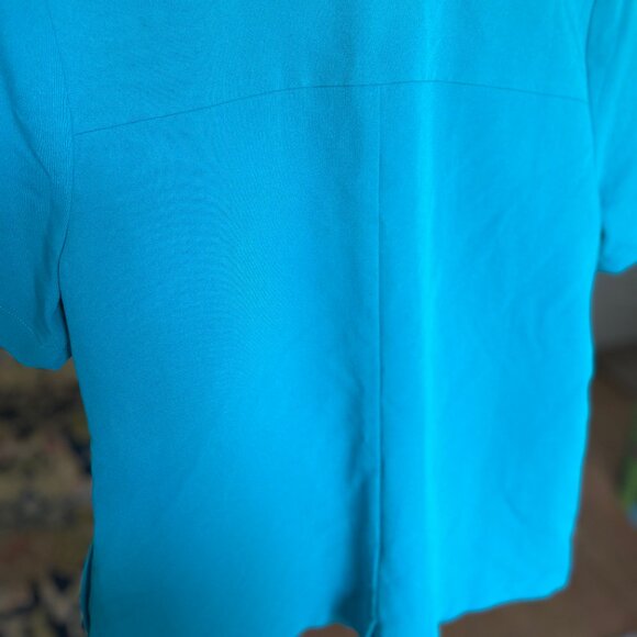 FIGS Oran Scrub Top V Neck Turquoise w/ Navy Trim and Slash Pockets Womens Sz M - Picture 5 of 7